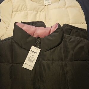 Black And Tan Puffer Jackets